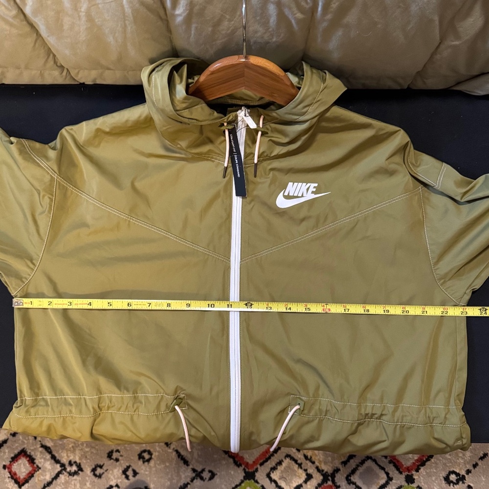 Nike Sportswear Women's Windrunner Shield Parka NWT - Picture 11 of 14